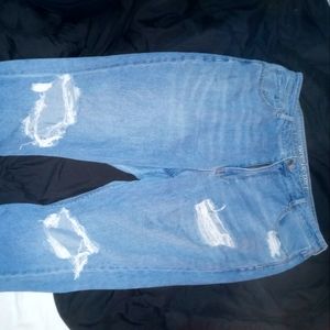 American Eagle Ripped Blue Jeans